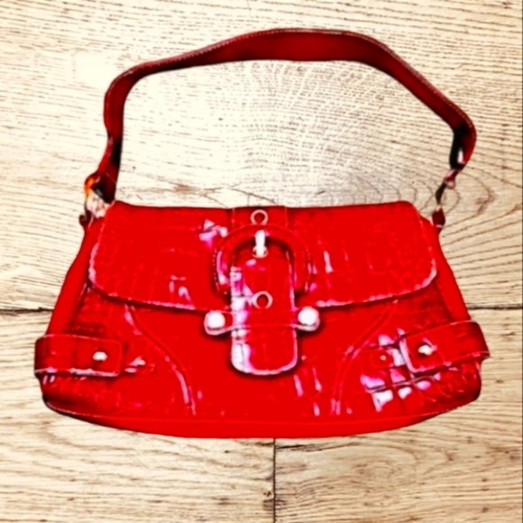 Franco Sarto Handbags - 𝅺Franco Sarto Moc Croc Embossed Red Leather Women's Shoulder Bag EUC